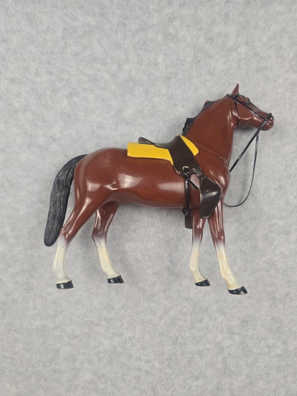 Vintage Hartland Plastics Inc Model Horse Figure Brown with Saddle Bridle Harnes